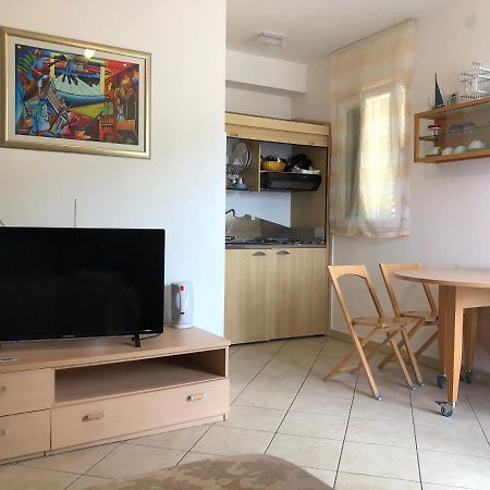 Apartments Josip Bol Bagian luar foto