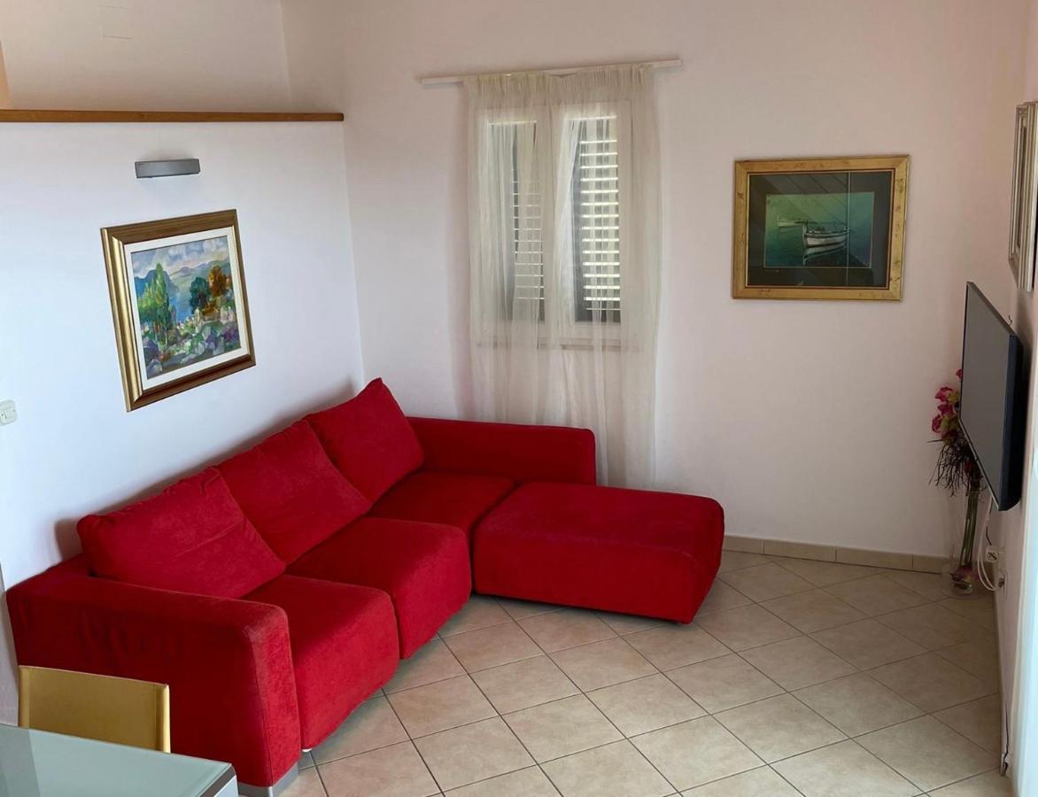 Apartments Josip Bol Bagian luar foto